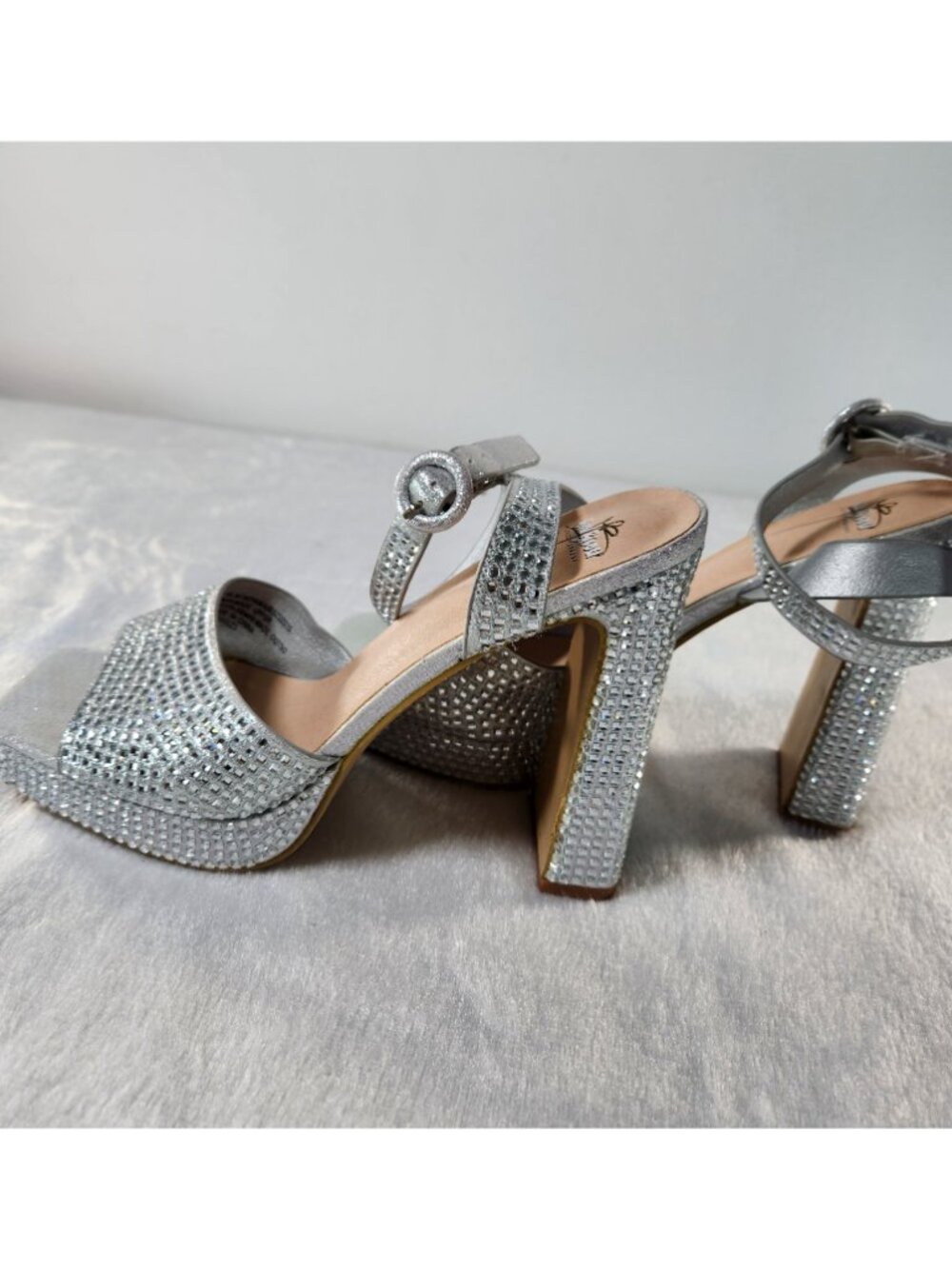 Bisou Bisou Michele Bohbot Silver Rhinestone Platform Sandals Square Toe Sz 8.5 - Picture 3 of 7